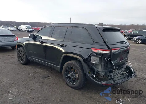 2024 Jeep Grand Cherokee Altitude X 4X4 from USA, damaged, VIN 1C4RJHAG0R8513049